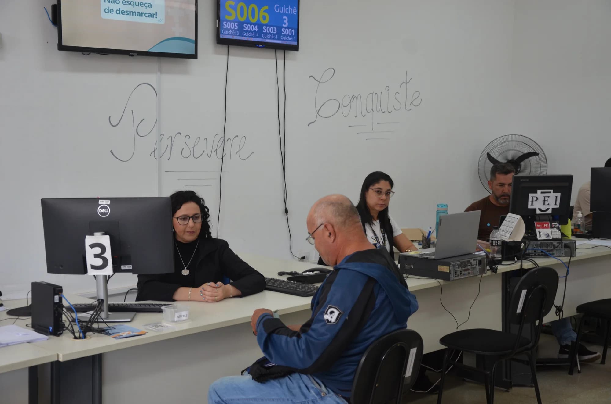 Emprega Franca oferece 385 vagas de trabalho em diversas áreas