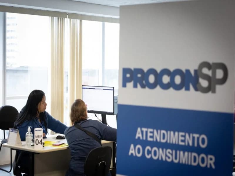 Procon orienta consumidores a redobrar atenção para evitar golpes e prejuízos