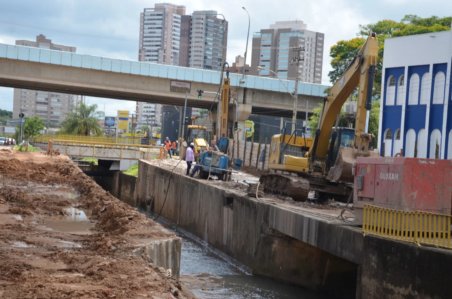 Obras antienchentes avançam em três pontos de Franca